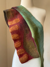 Load image into Gallery viewer, Ezra